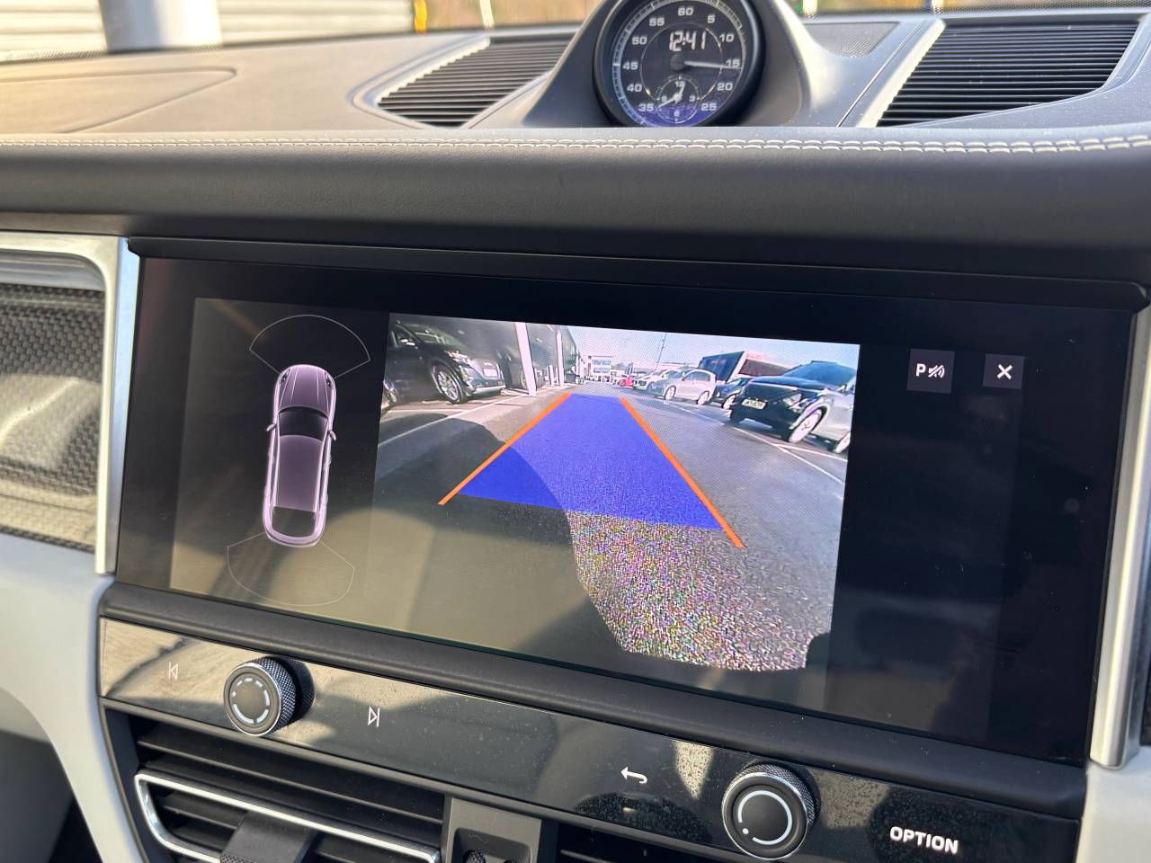 Used Porsche Macan 2024 for sale - 76716720: Photo 37