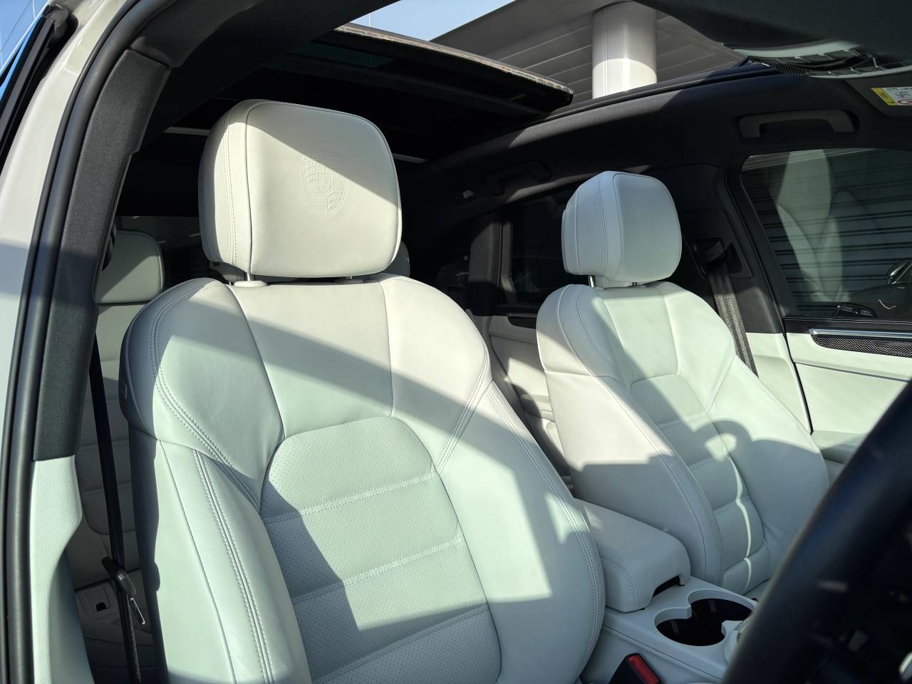 Used Porsche Macan 2024 for sale - 76716720: Photo 5