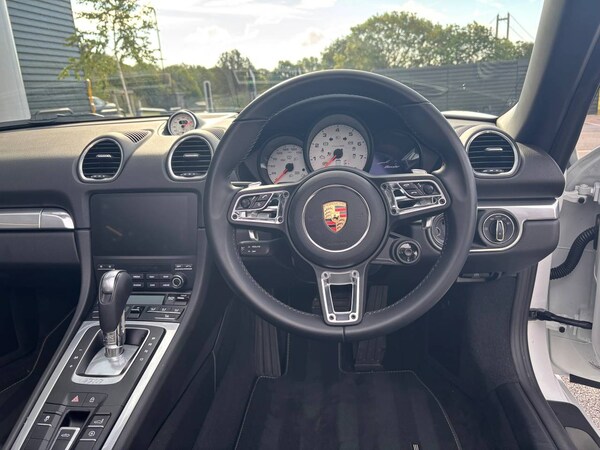 Used Porsche 718 Boxster 2024 for sale - 76110835: Photo 24