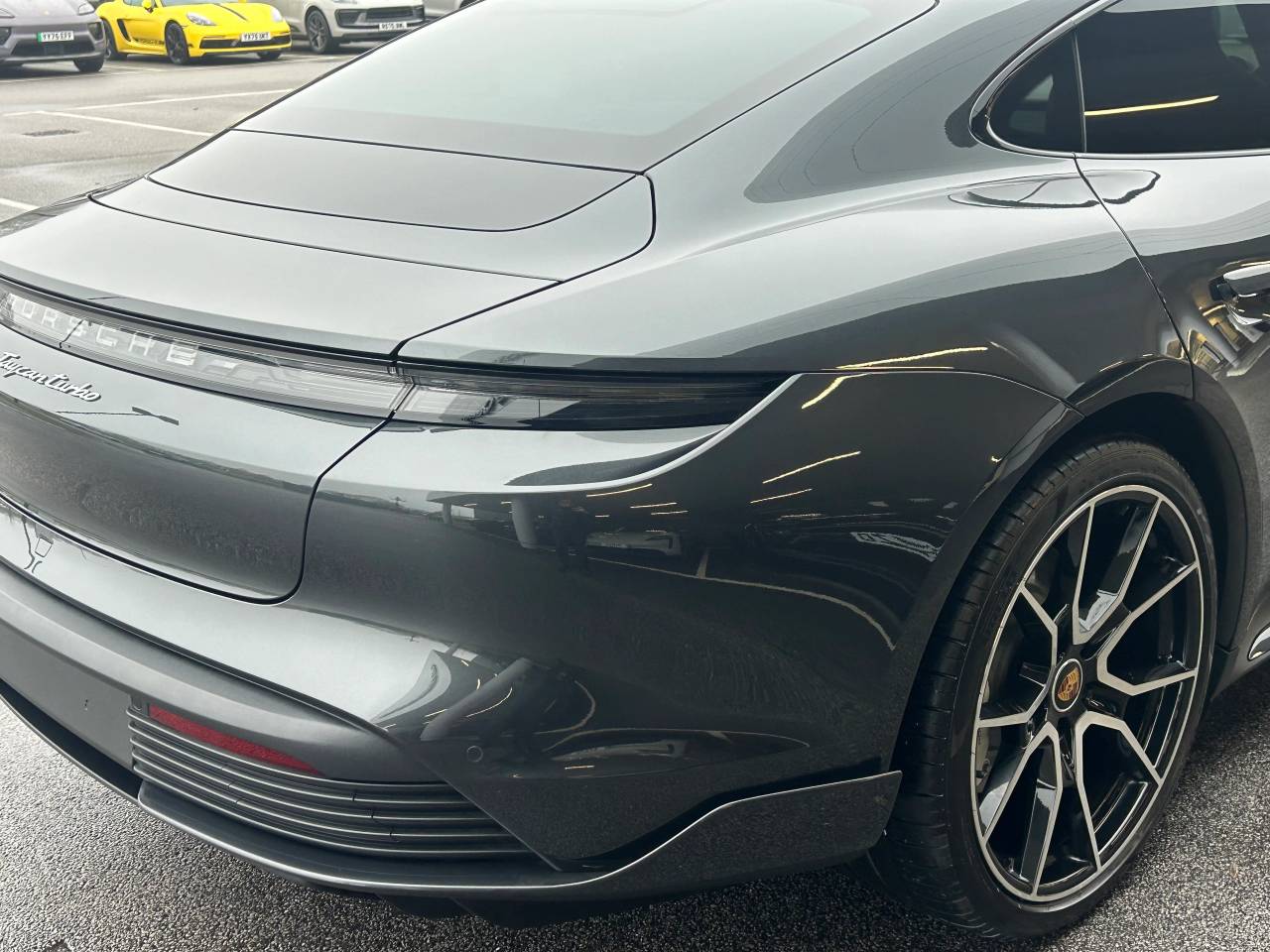 Used Porsche Taycan 2024 for sale - 77512226: Photo 17