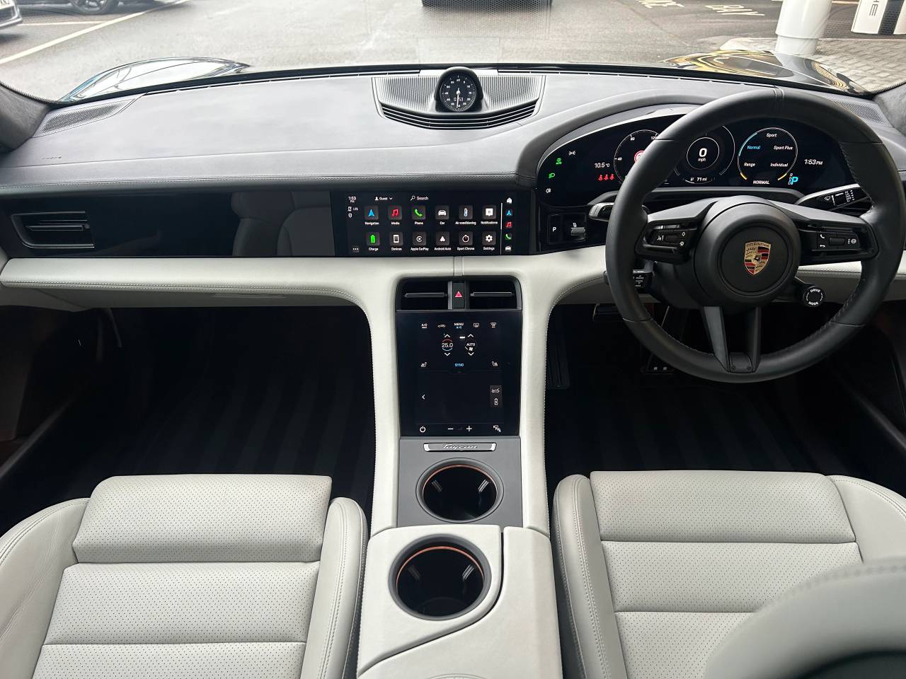 Used Porsche Taycan 2024 for sale - 77512226: Photo 34