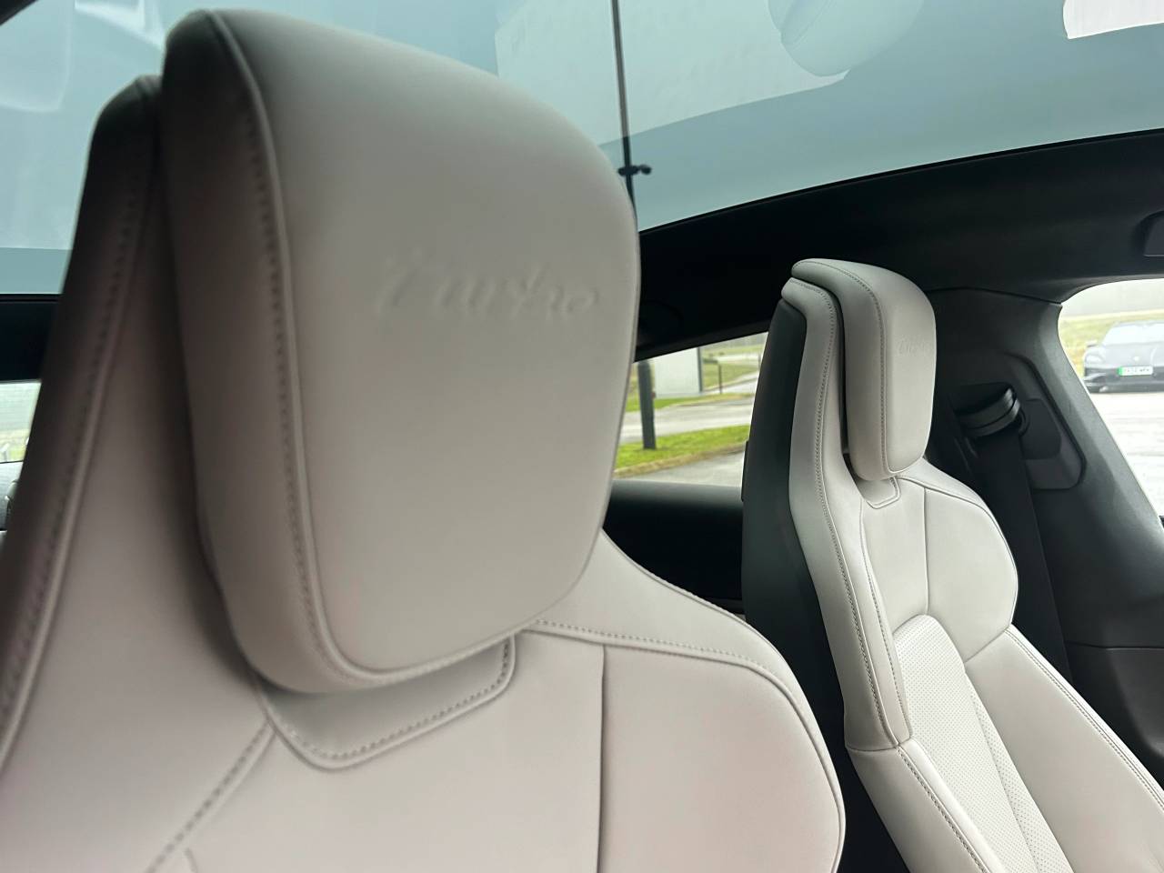 Used Porsche Taycan 2024 for sale - 77512226: Photo 44