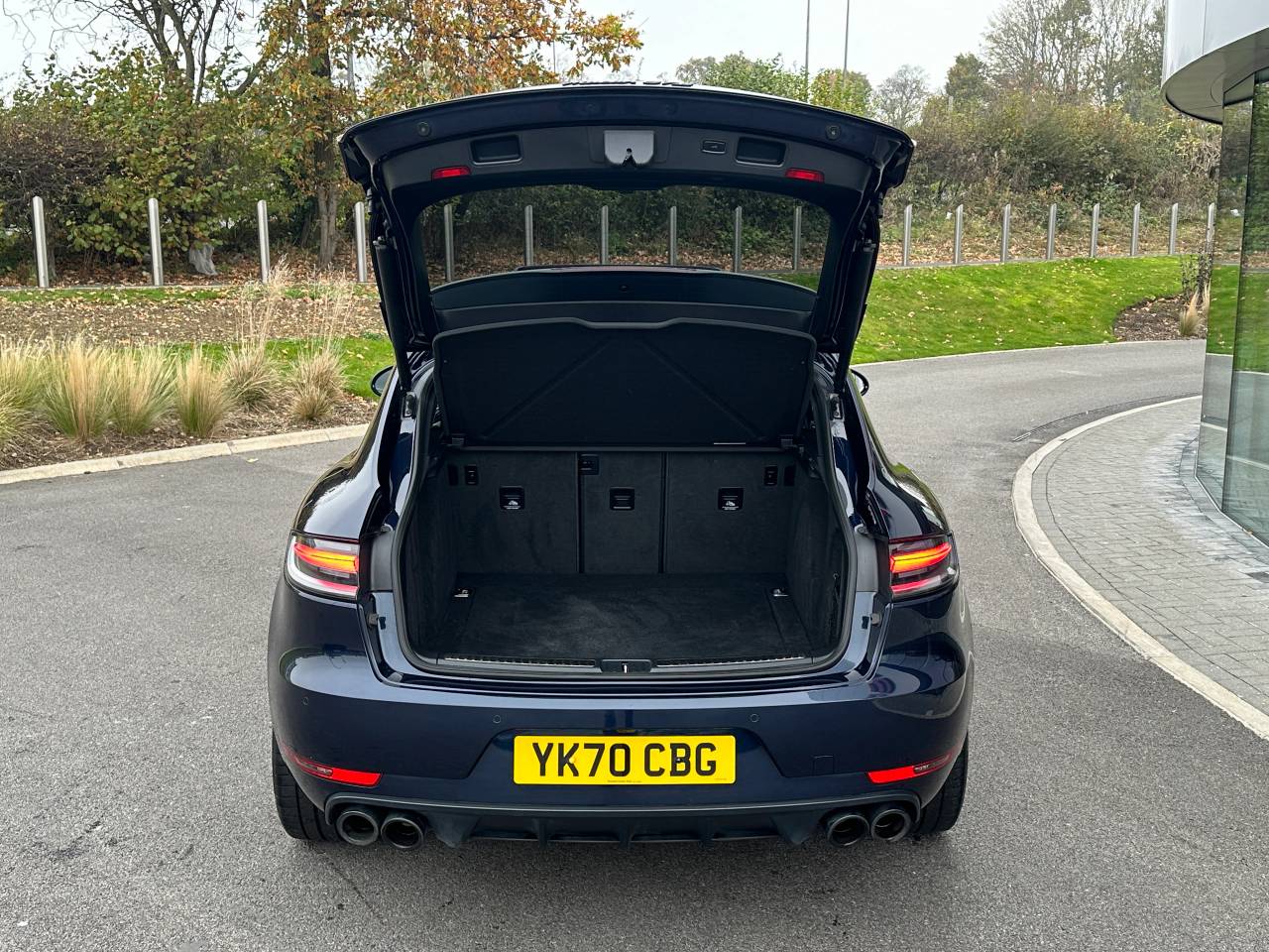 Vehicle 21