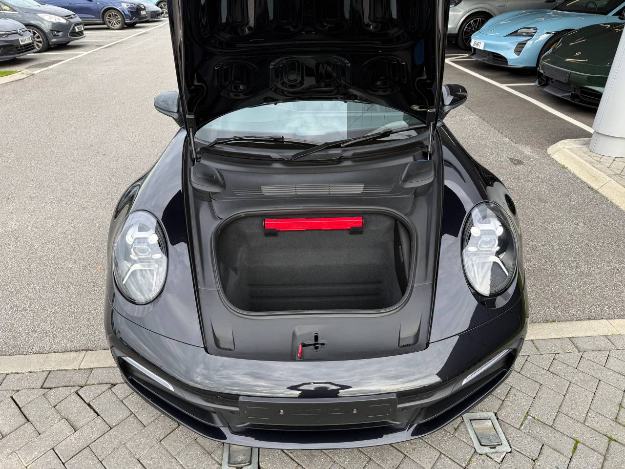 Used Porsche 911 2019 for sale - 77177329: Photo 14