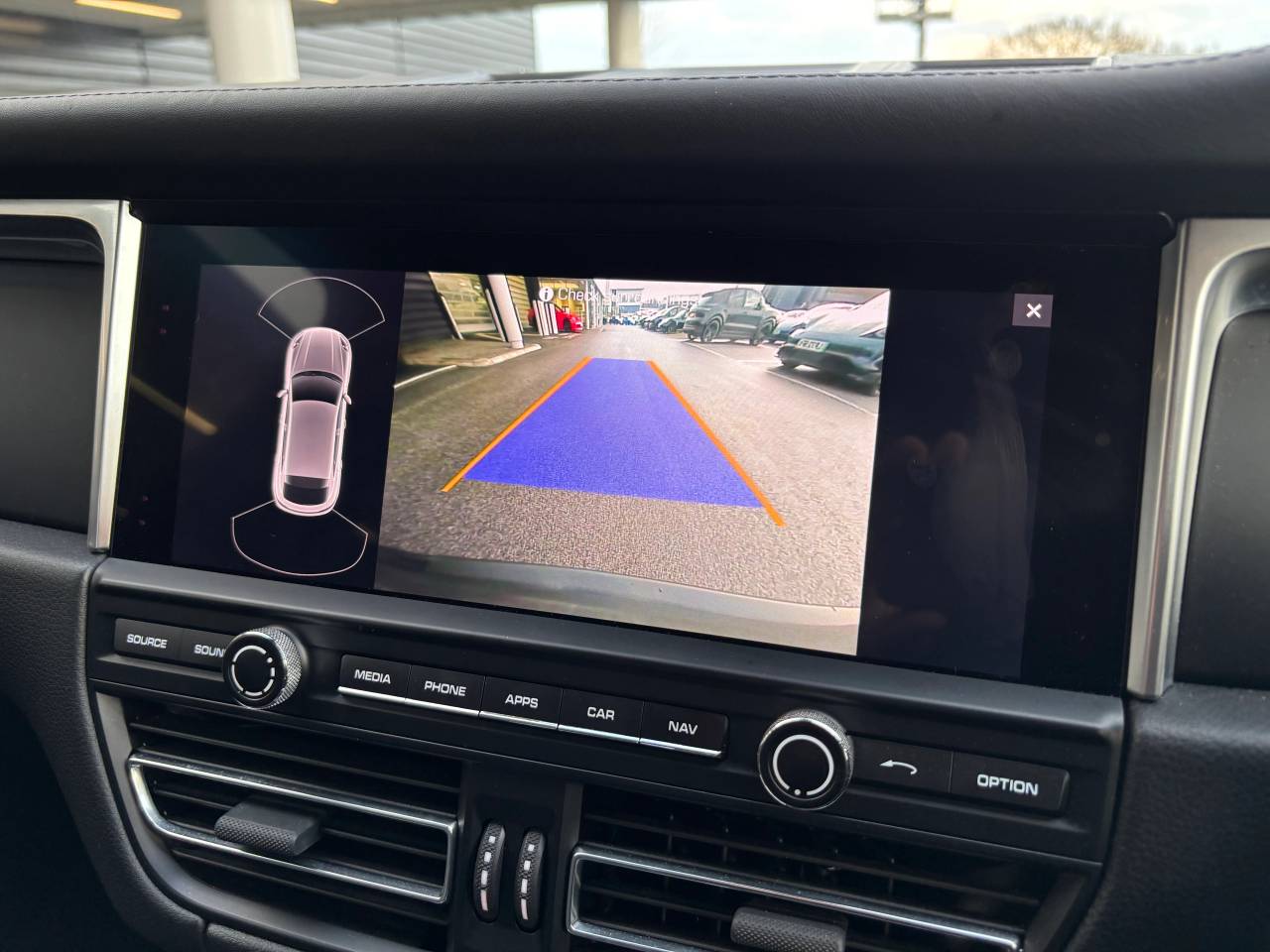 Used Porsche Macan 2020 for sale - 77551542: Photo 29