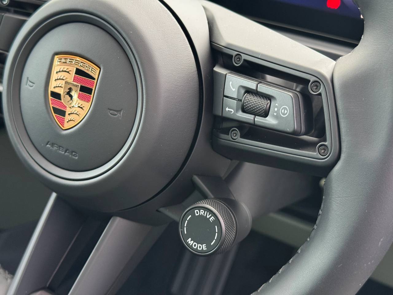 Used Porsche Macan 2025 for sale - 77177322: Photo 30