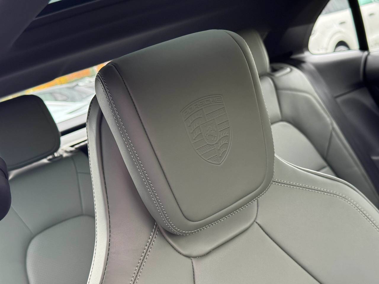 Used Porsche Macan 2025 for sale - 77177322: Photo 31