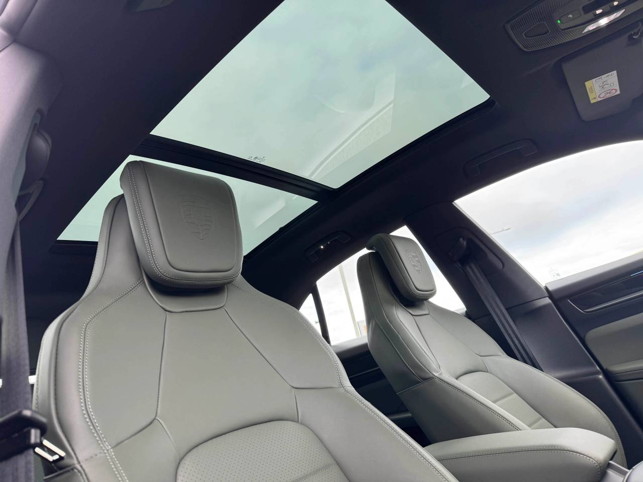 Used Porsche Macan 2025 for sale - 77177322: Photo 41