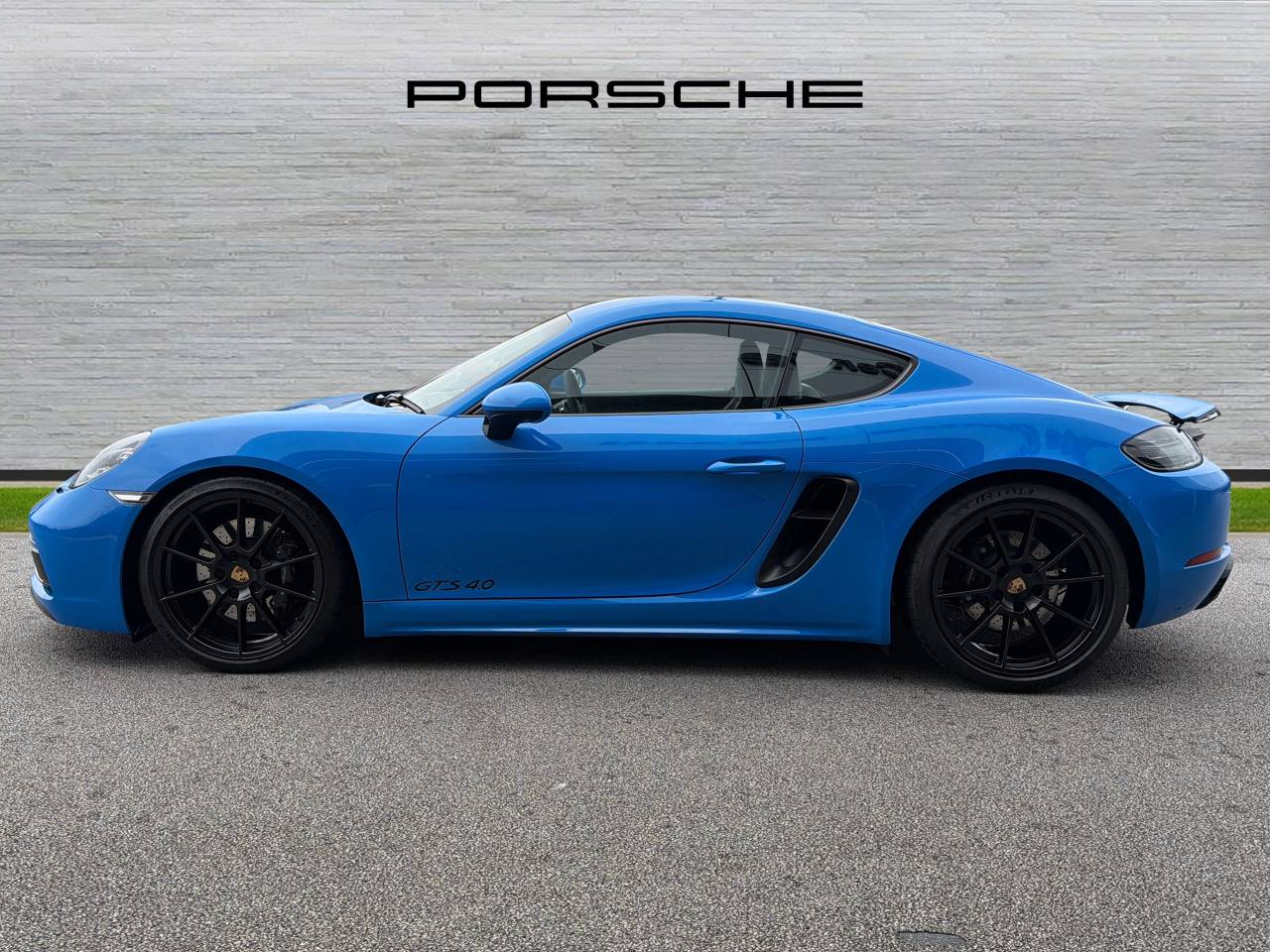 Used Porsche 718 Cayman 2025 for sale - 78008581: Photo 6