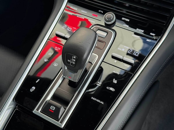Used Porsche Panamera 2019 for sale - 76216662: Photo 29