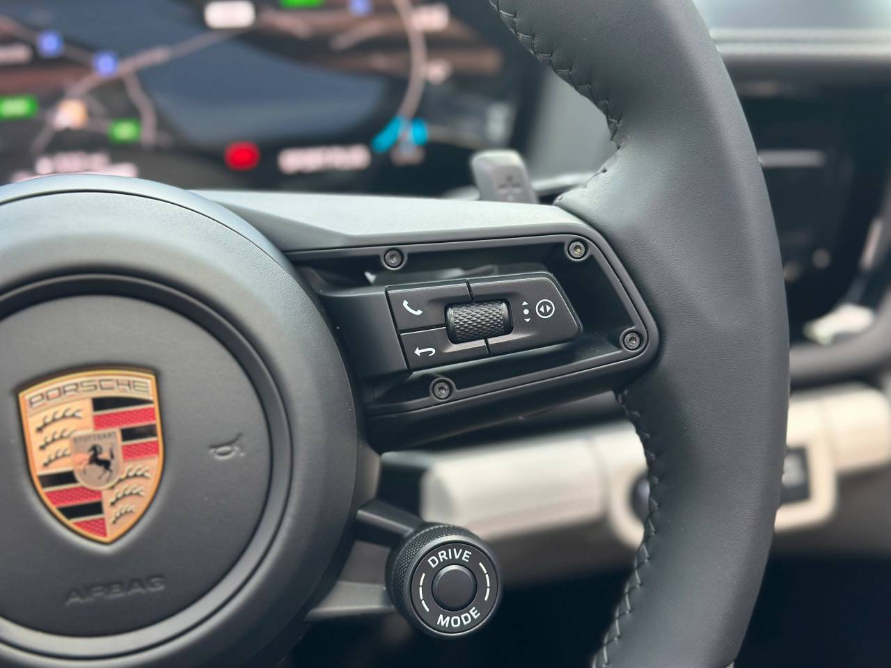 Used Porsche Panamera 2025 for sale - 76609240: Photo 48