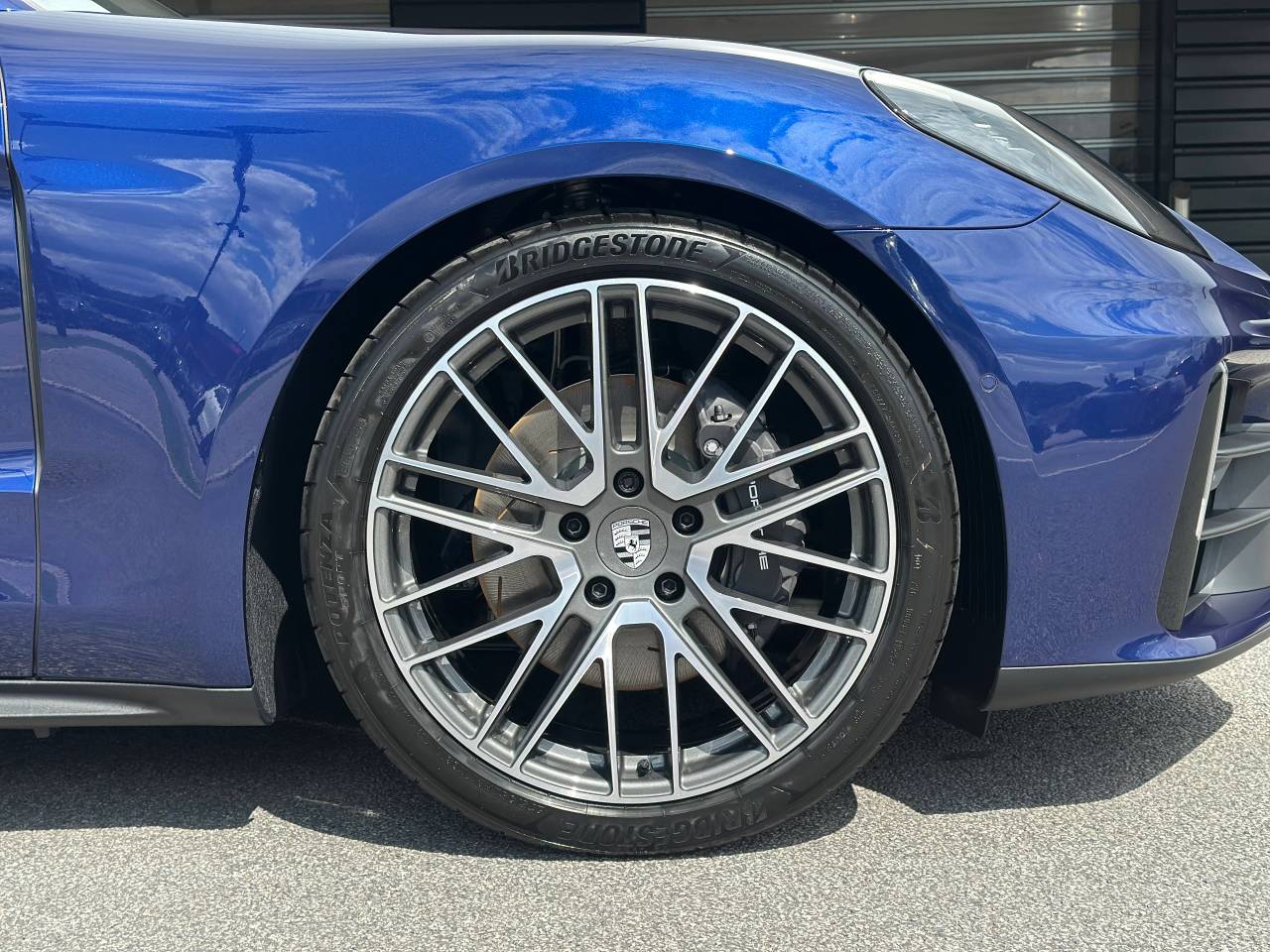 Used Porsche Panamera 2025 for sale - 76609240: Photo 6