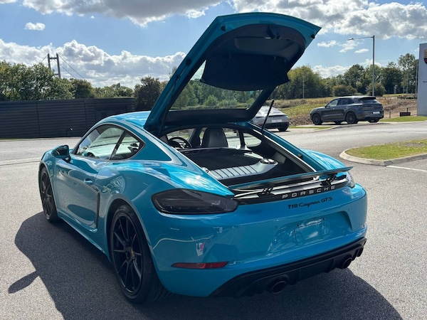 Used Porsche Cayman 2021 for sale - 76111615: Photo 18