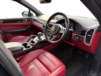 Used Porsche Cayenne 2022 for sale - 78277338: Photo