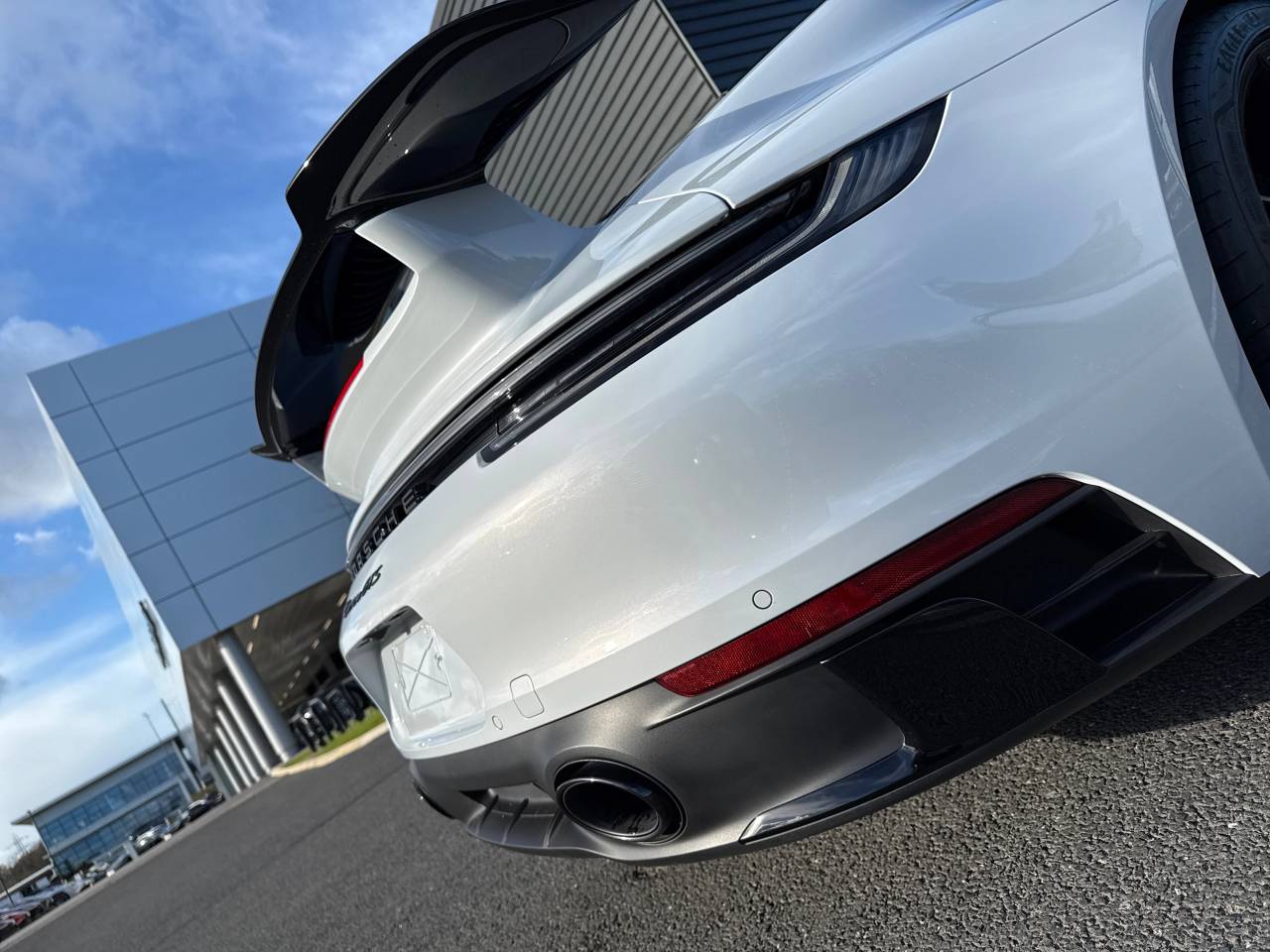 Used Porsche 911 2023 for sale - 78059354: Photo 16