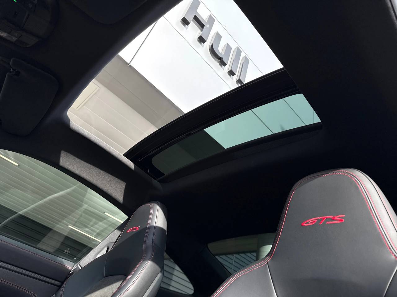 Used Porsche 911 2023 for sale - 78059354: Photo 34