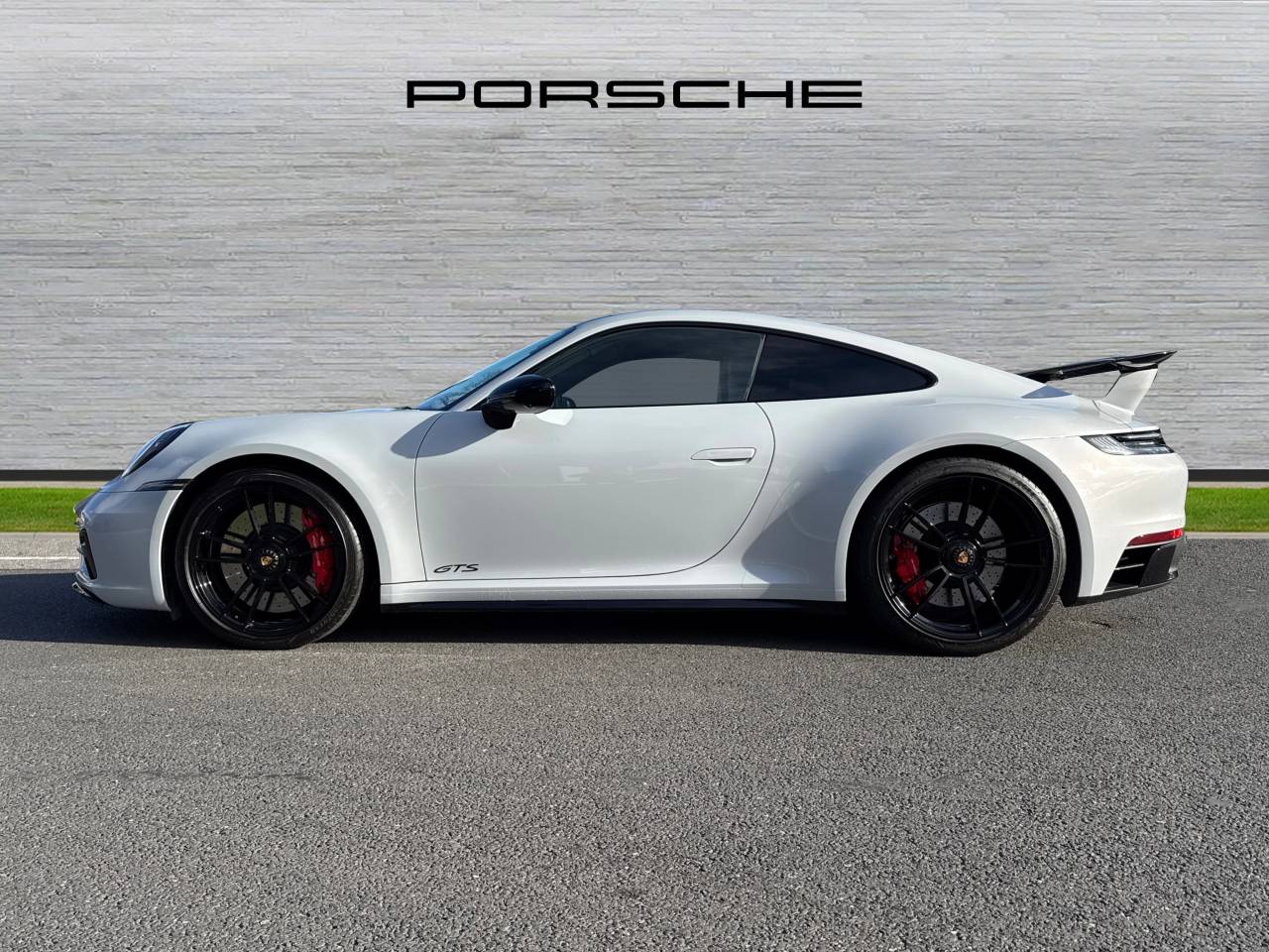 Used Porsche 911 2023 for sale - 78059354: Photo 6