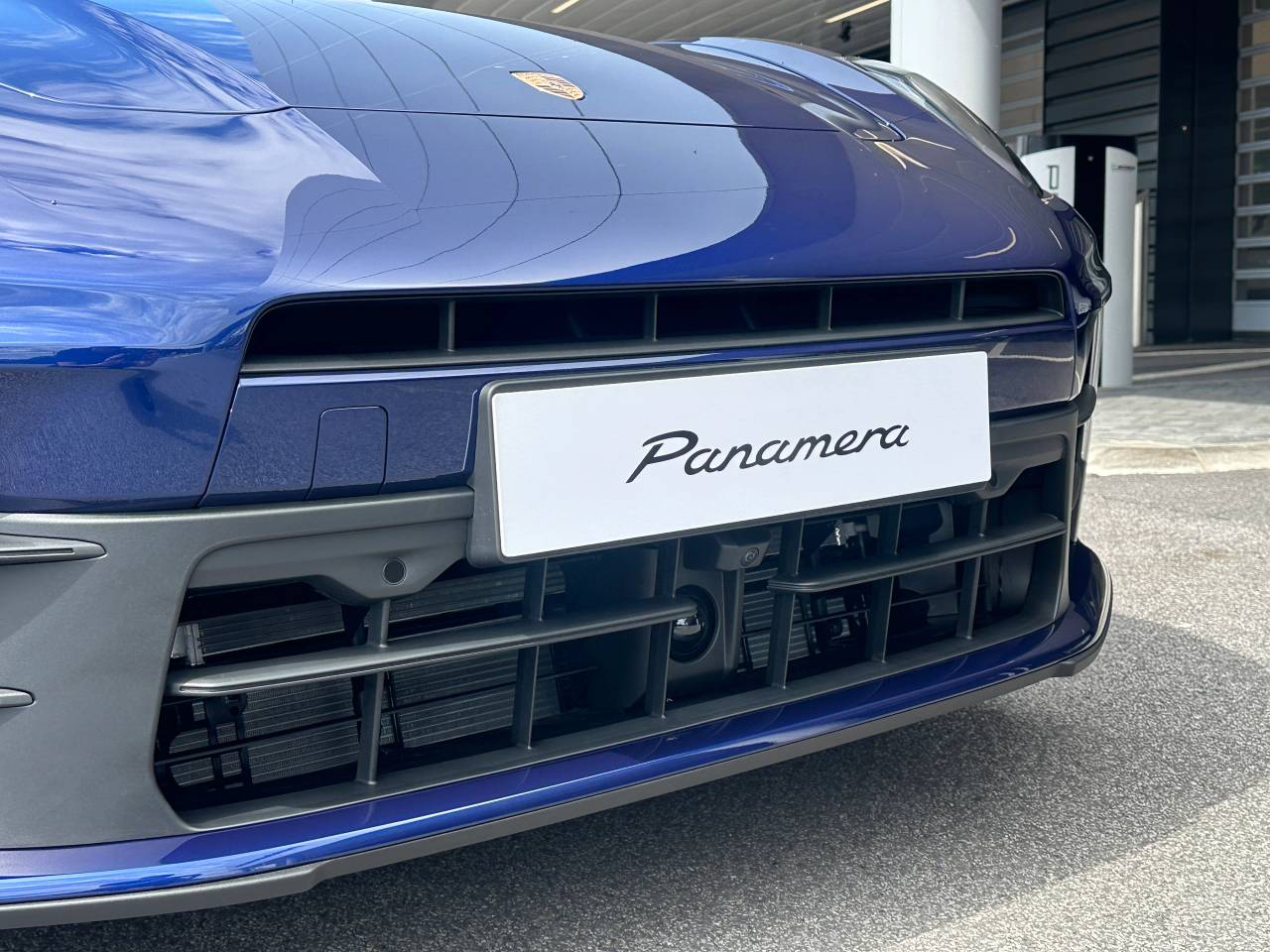 Used Porsche Panamera 2025 for sale - 77177600: Photo 12