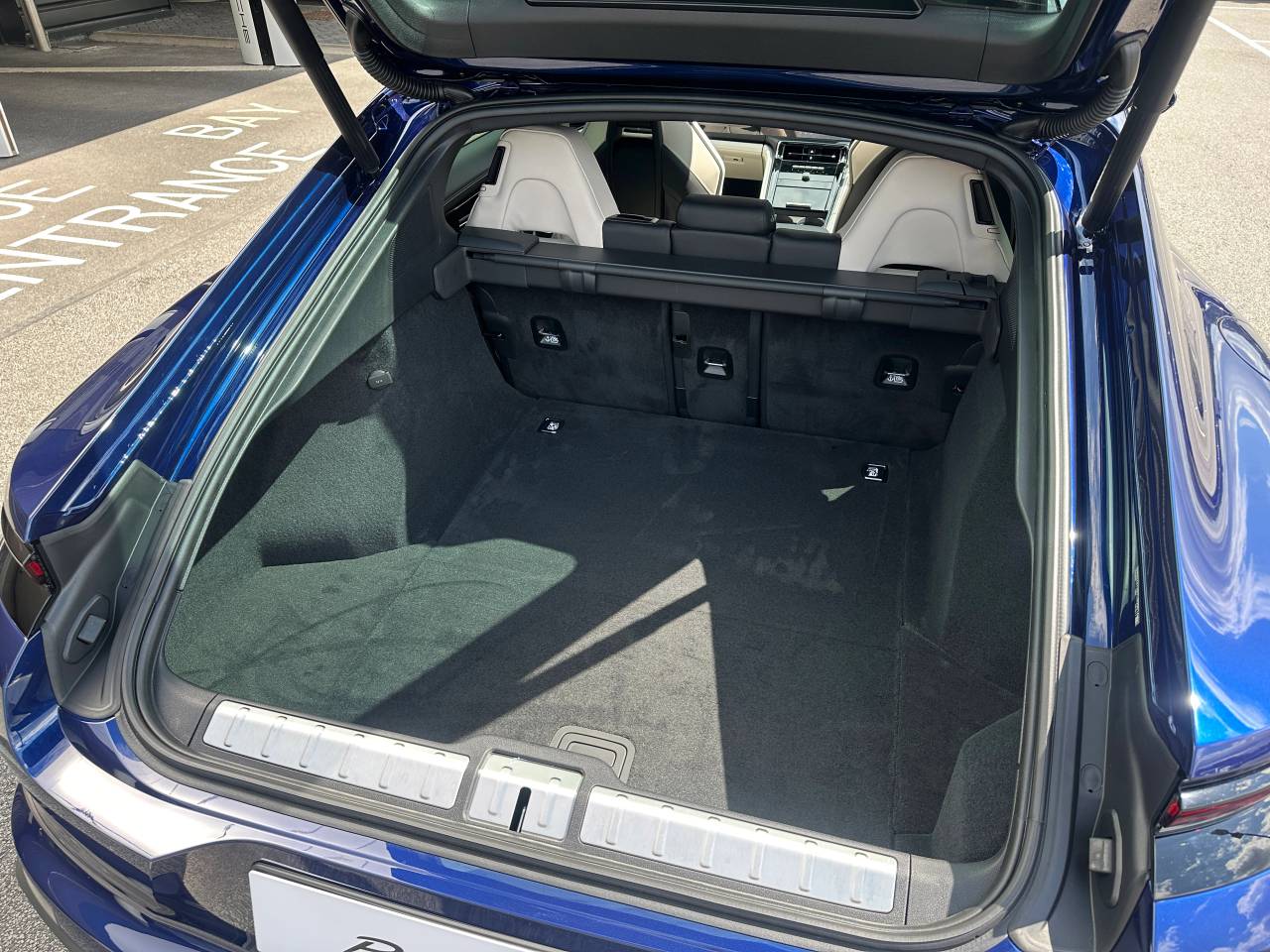 Used Porsche Panamera 2025 for sale - 77177600: Photo 21