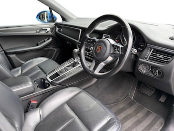 Used Porsche Macan 2020 for sale - 78505826: Photo