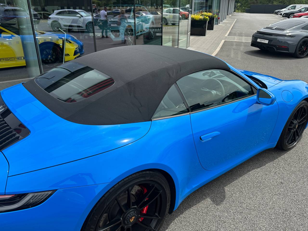 Used Porsche 911 2023 for sale - 76327795: Photo 23