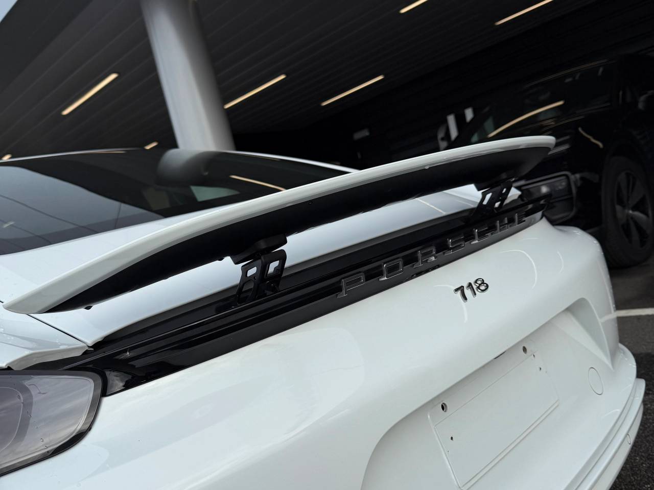 Used Porsche 718 Cayman 2021 for sale - 76389705: Photo 10