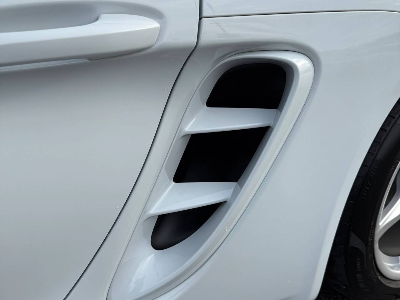 Used Porsche 718 Cayman 2021 for sale - 76389705: Photo 14