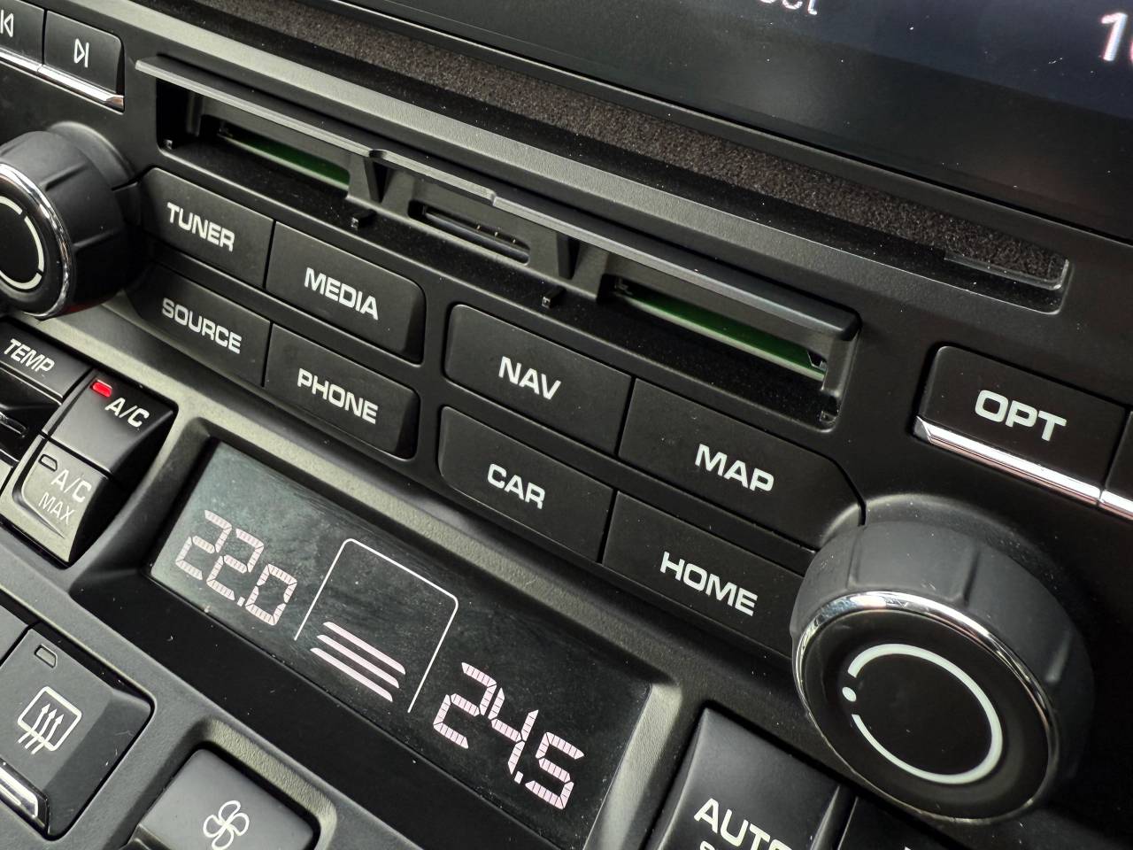 Used Porsche 718 Cayman 2021 for sale - 76389705: Photo 26