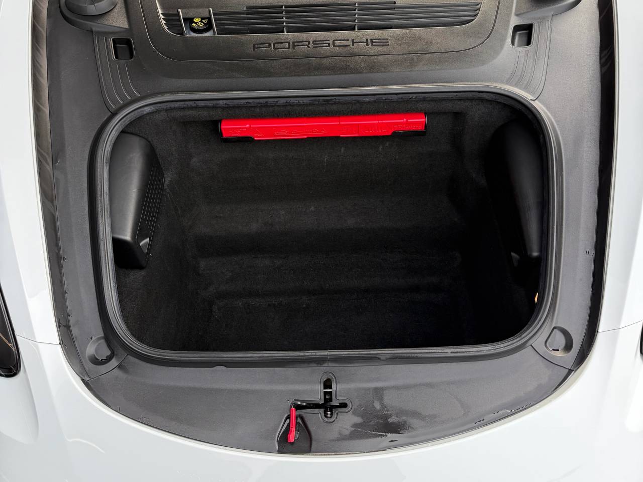 Used Porsche 718 Cayman 2021 for sale - 76389705: Photo 8