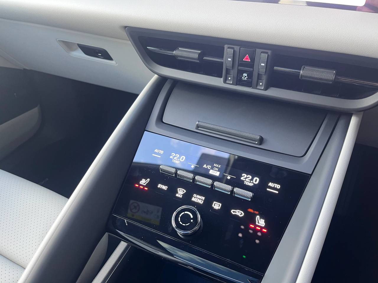 Used Porsche Macan 2025 for sale - 77177135: Photo 24