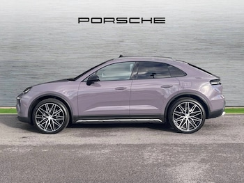 Used Porsche Macan 2025 for sale - 77177135: Photo