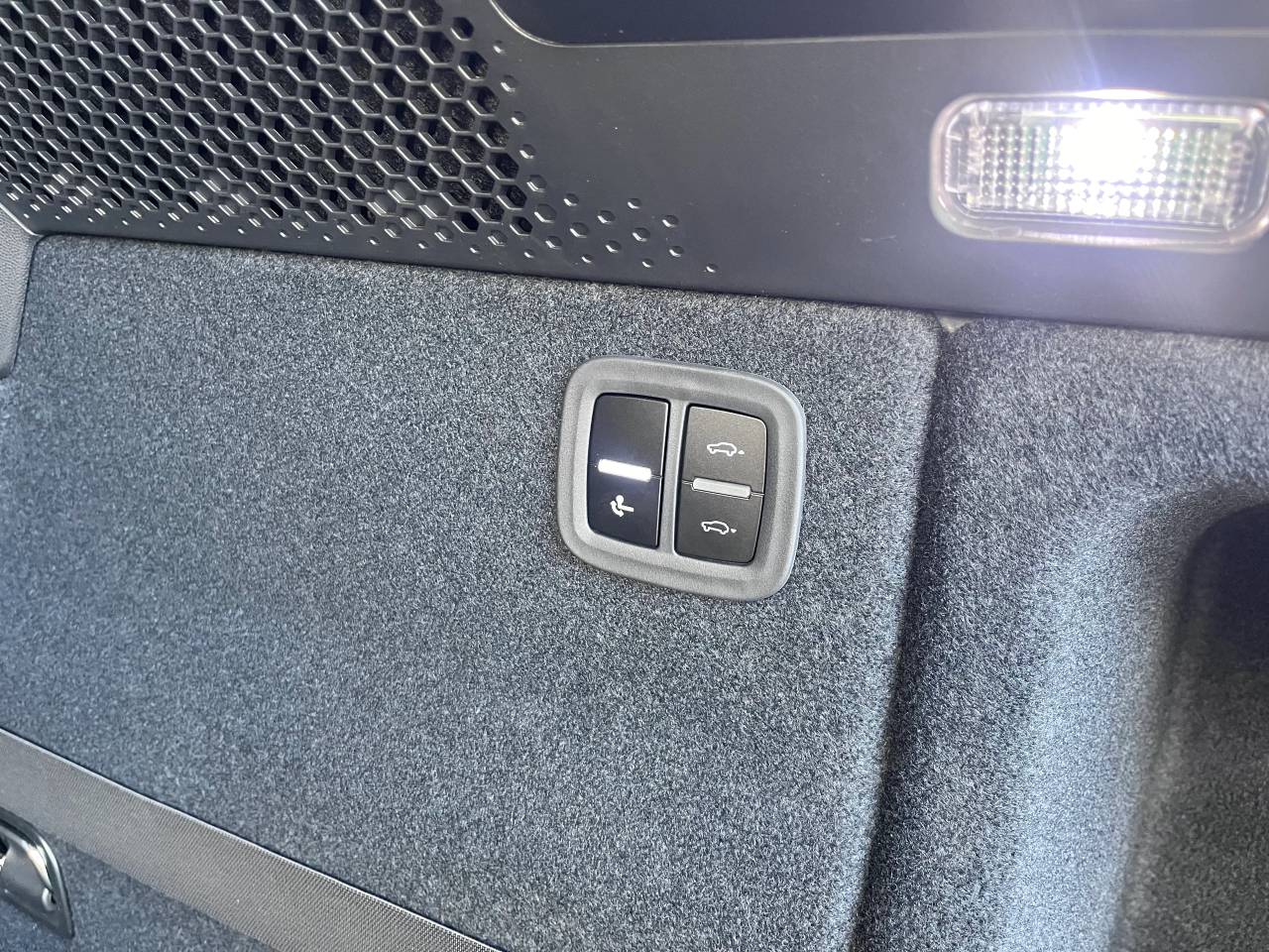 Used Porsche Macan 2025 for sale - 77177135: Photo 35