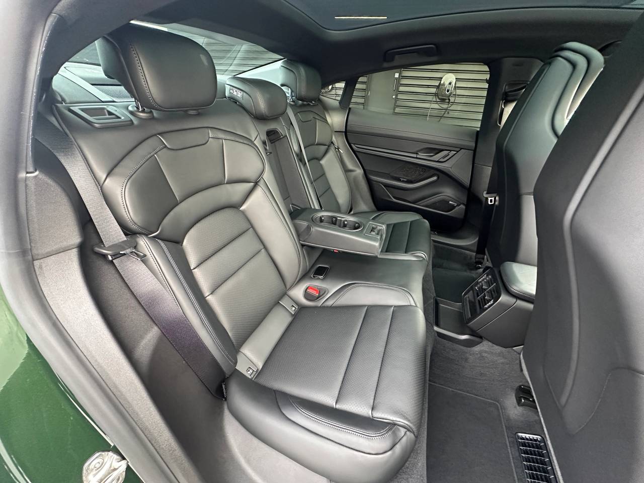 Used Porsche Taycan 2025 for sale - 76888290: Photo 57