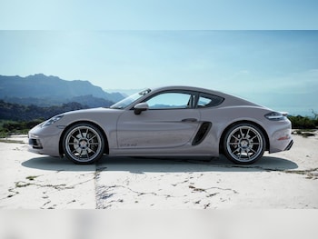 Used Porsche Cayman 2023 for sale - 77599774: Photo