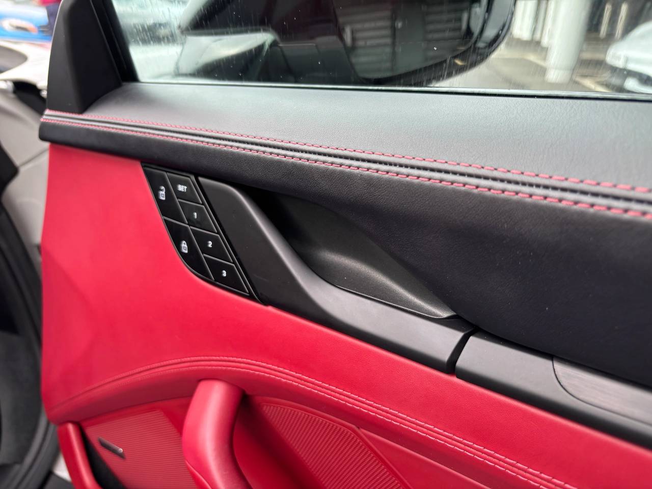 Used Porsche 911 2023 for sale - 76111629: Photo 21