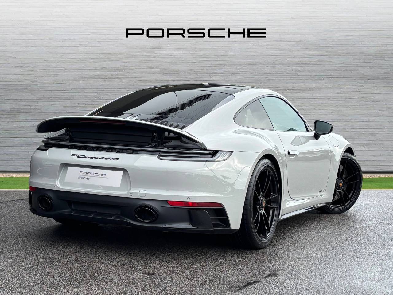 Used Porsche 911 2023 for sale - 76111629: Photo 40