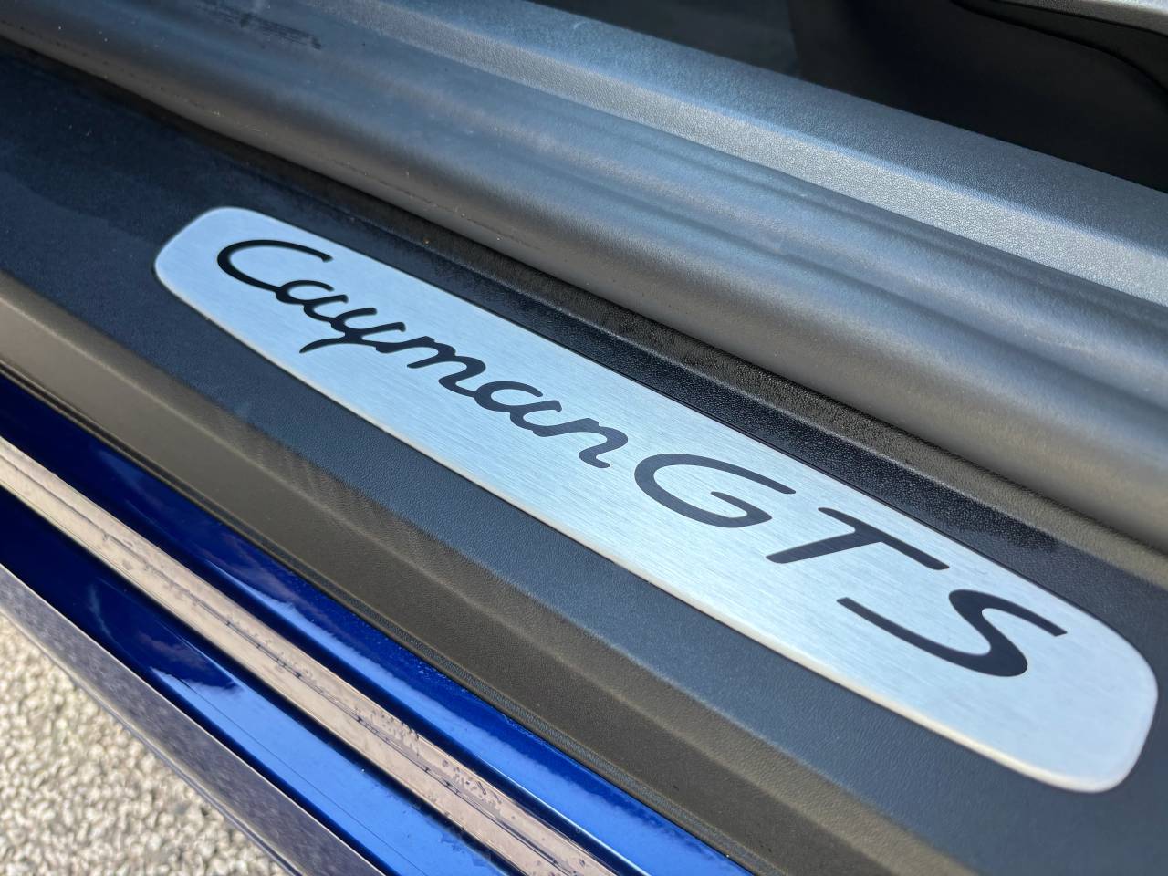 Used Porsche 718 Cayman 2023 for sale - 77565371: Photo 23