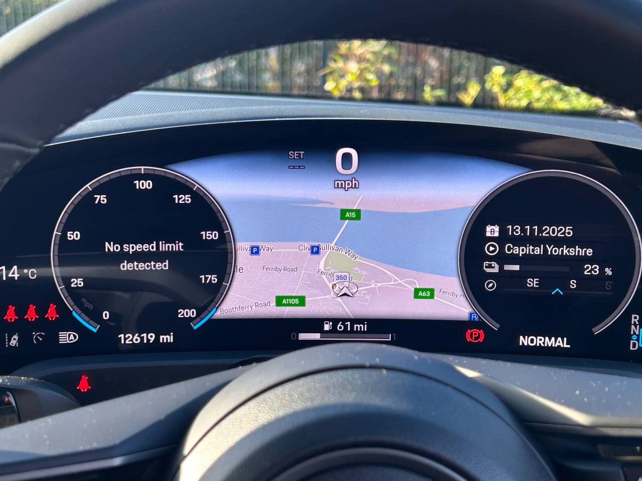 Used Porsche Taycan 2024 for sale - 76609254: Photo 29