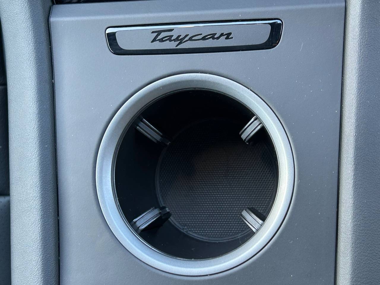 Used Porsche Taycan 2024 for sale - 76609254: Photo 33