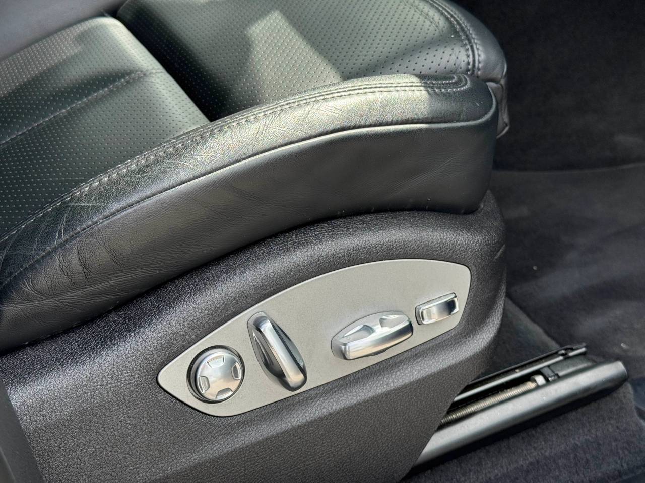 Used Porsche Macan 2023 for sale - 76110719: Photo 32
