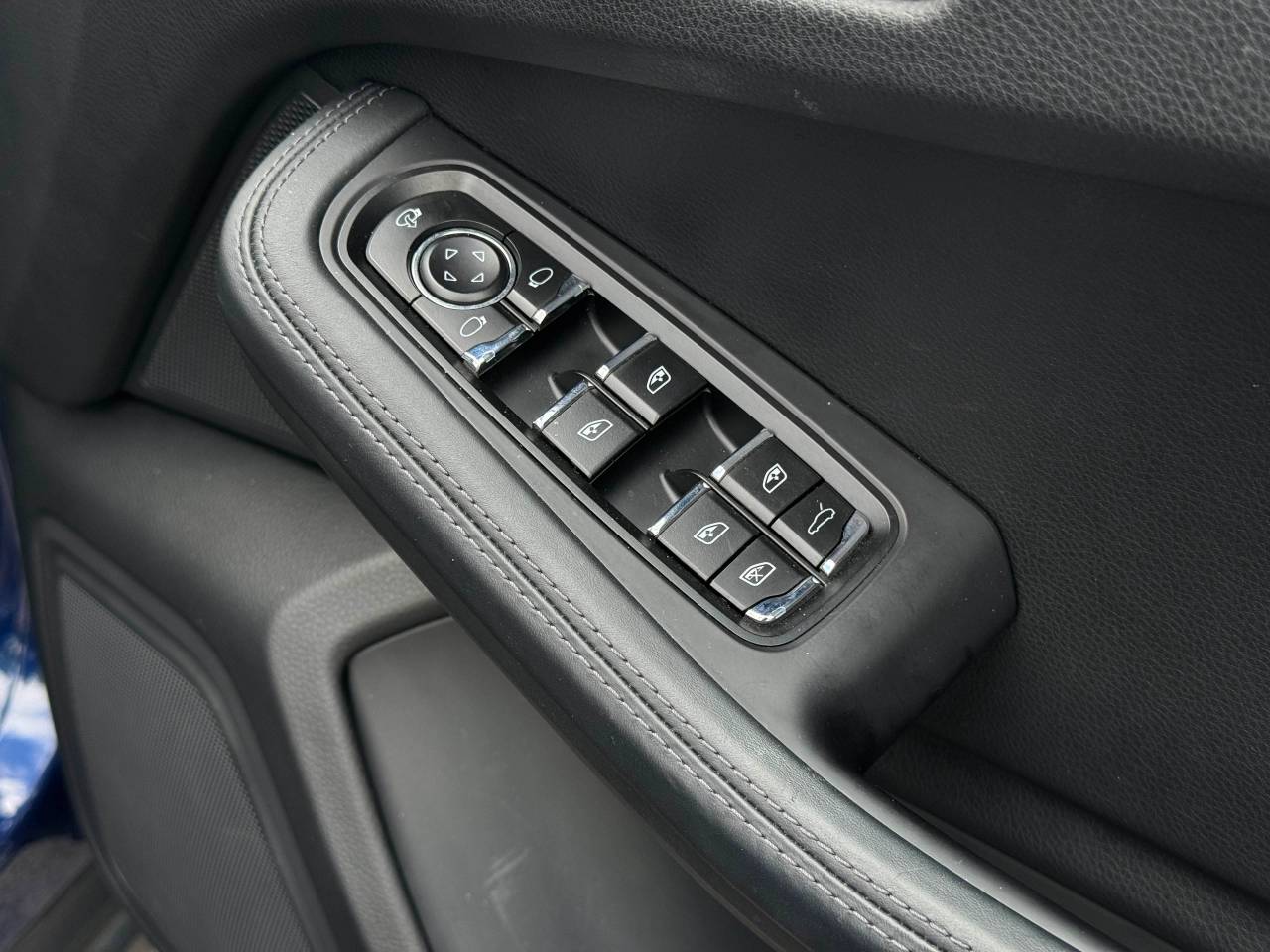 Used Porsche Macan 2023 for sale - 76110719: Photo 33