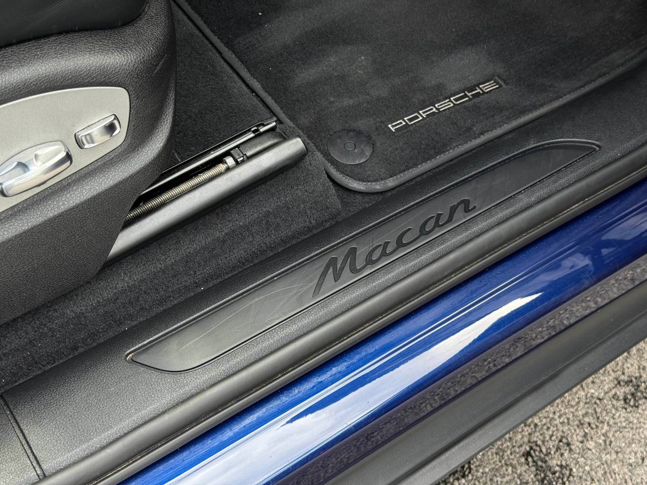 Used Porsche Macan 2023 for sale - 76110719: Photo 34