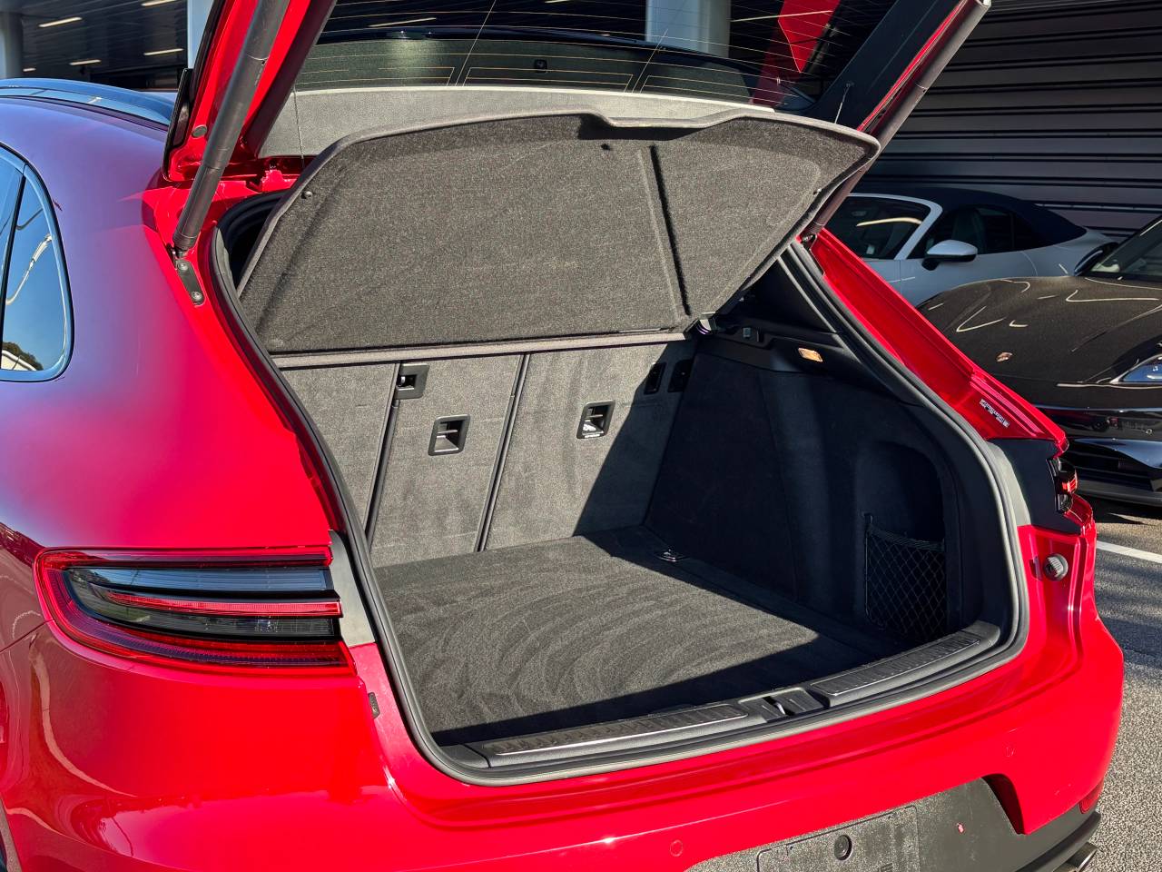 Used Porsche Macan 2018 for sale - 77177083: Photo 10