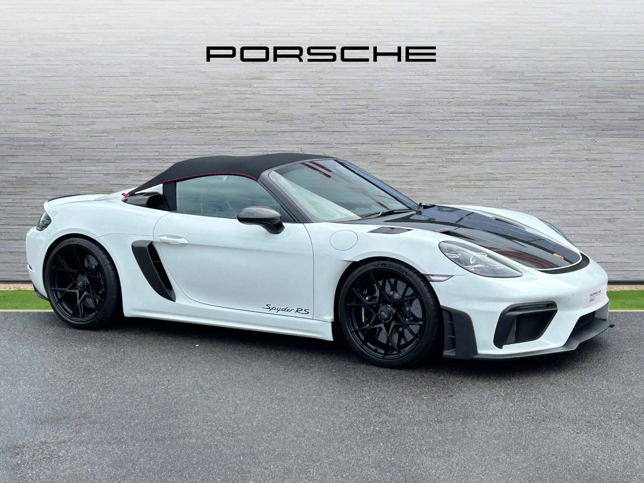 Used Porsche 718 Spyder 2024 for sale - 76110894: Photo 11