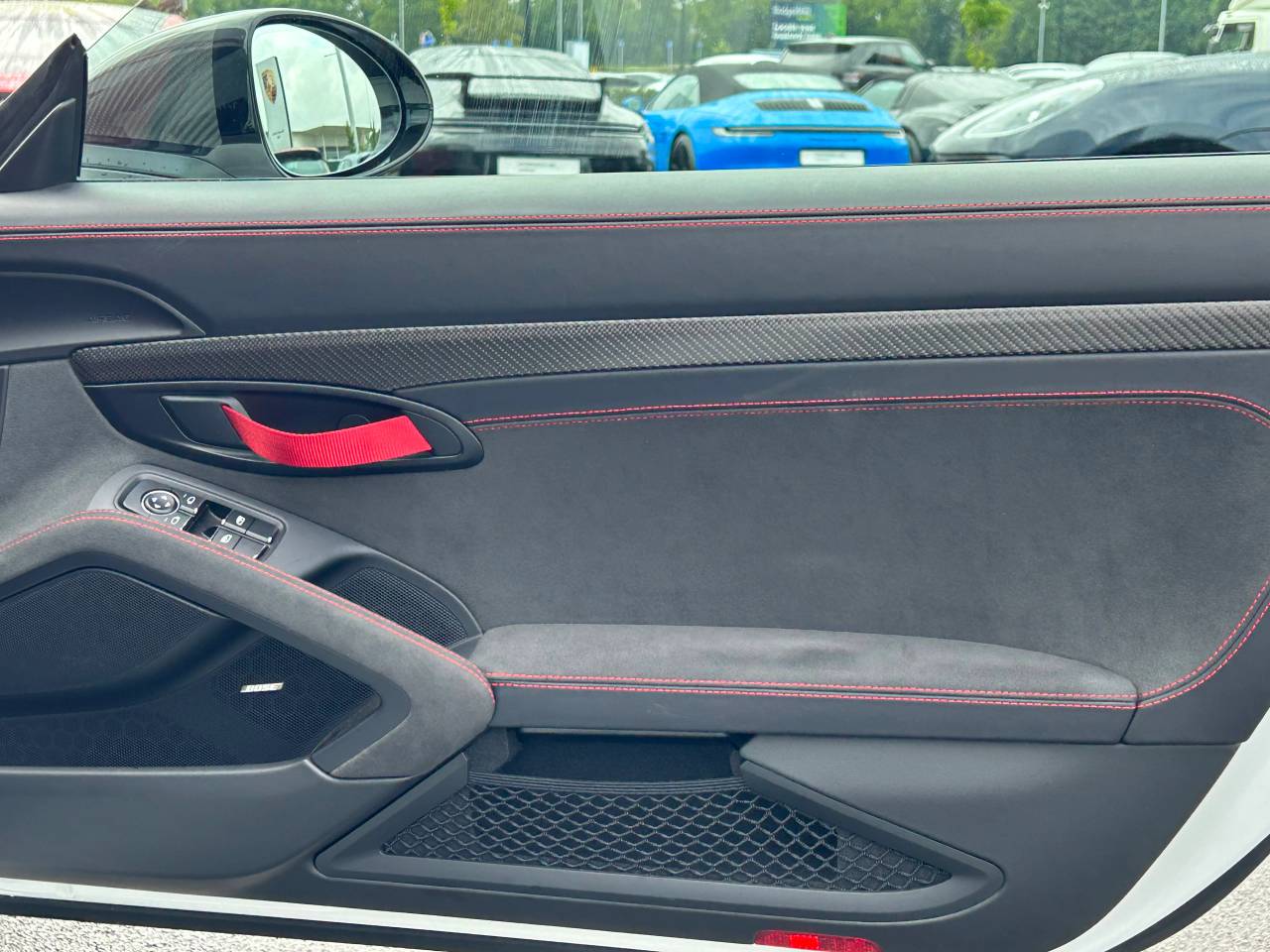Used Porsche 718 Spyder 2024 for sale - 76110894: Photo 38