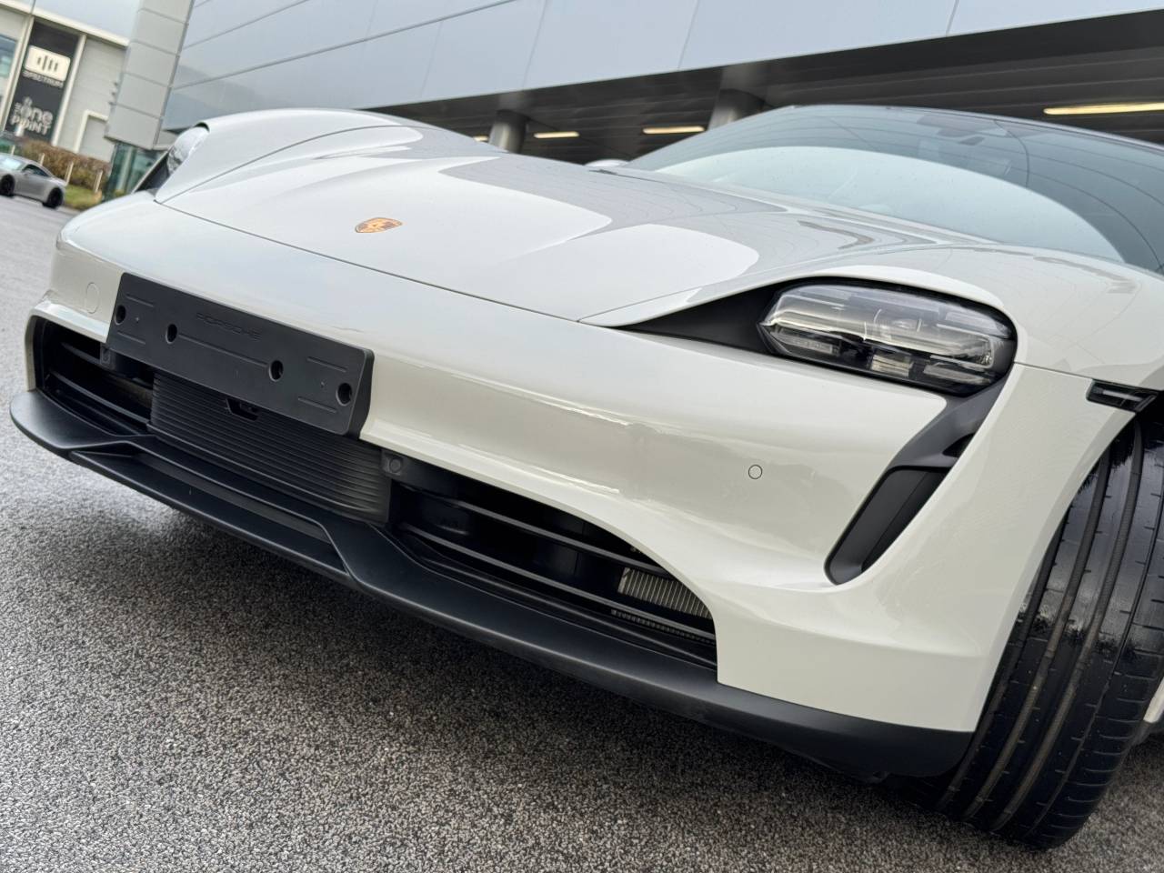 Used Porsche Taycan 2023 for sale - 77177184: Photo 11