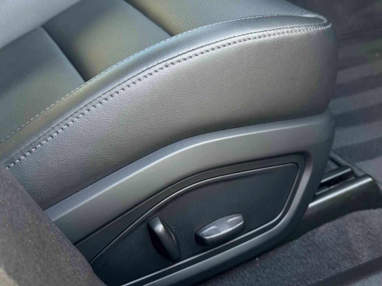 Used Porsche Taycan 2023 for sale - 77177184: Photo 21