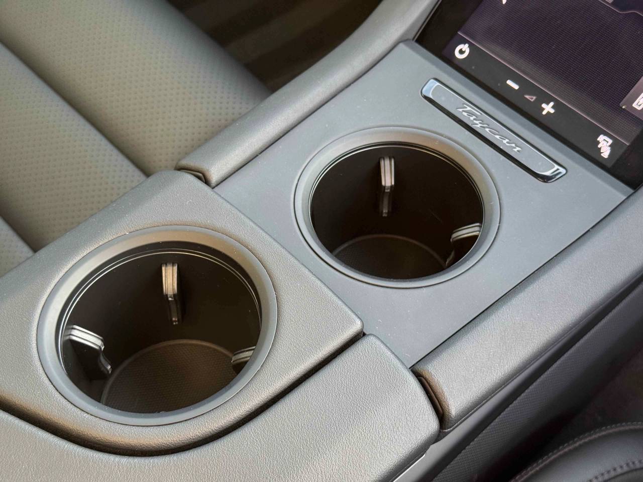 Used Porsche Taycan 2023 for sale - 77177184: Photo 29