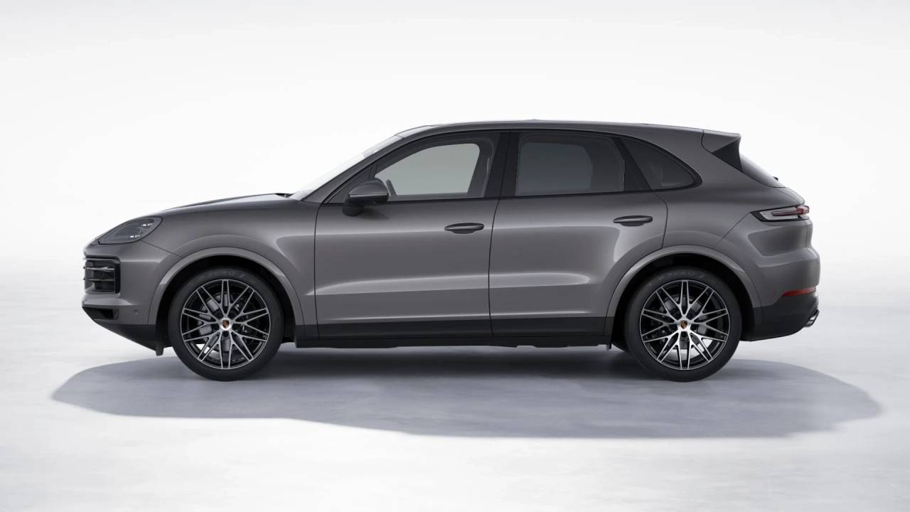 Used Porsche Cayenne 2024 for sale - 76837701: Photo 2