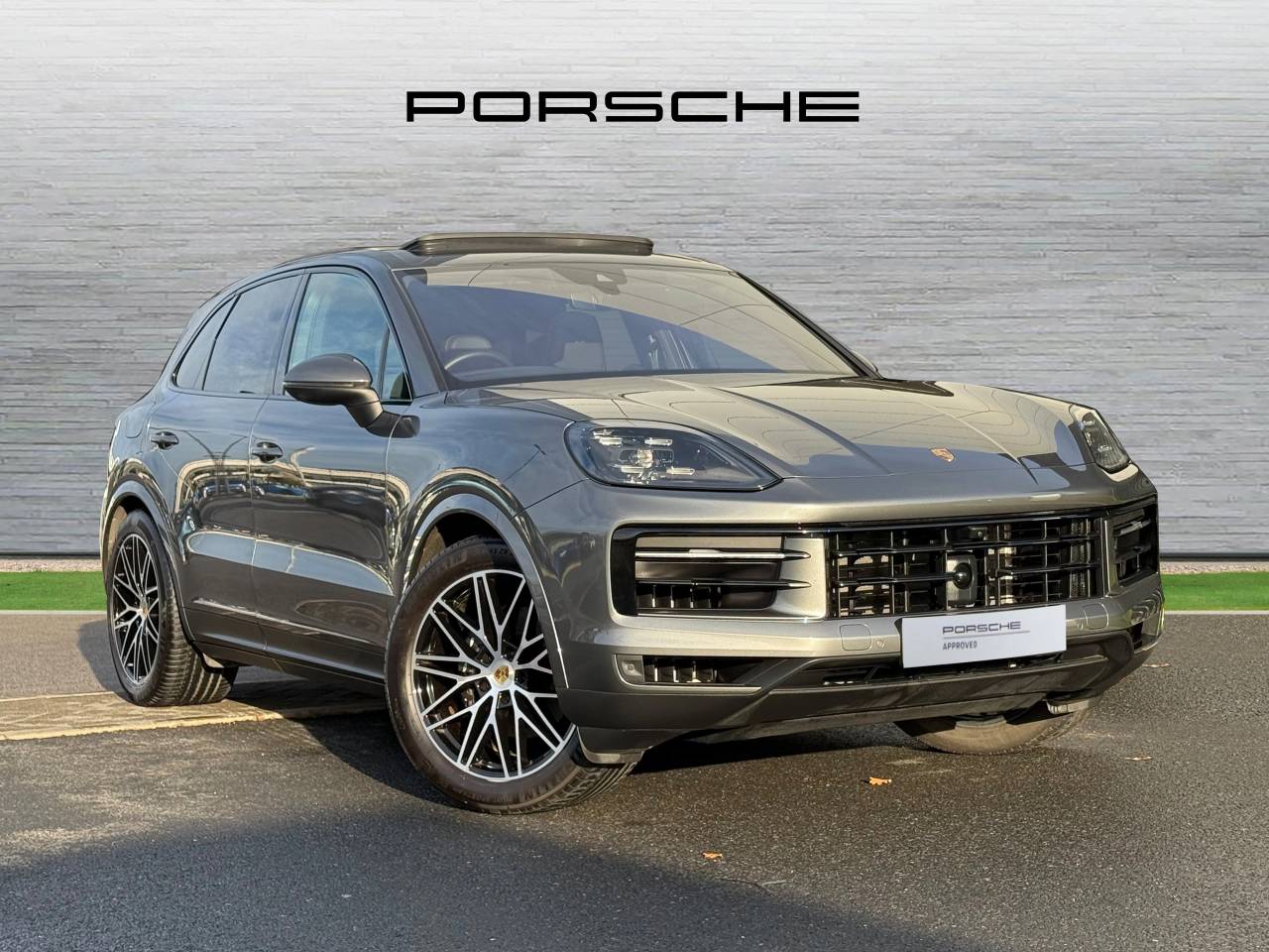Used Porsche Cayenne 2024 for sale - 76837701: Photo 42